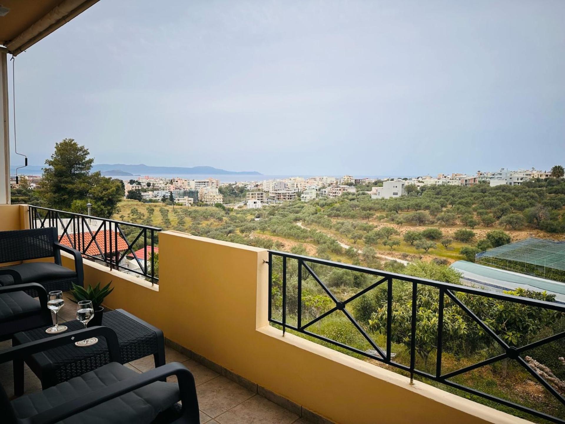Kds Overlooking Chania Chania  Exterior photo